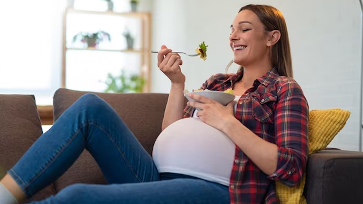 प्रेग्नेंसी में कैल्शियम की कमी पूरा करेंगे ये 5 फूड्स, एक्सपर्ट से